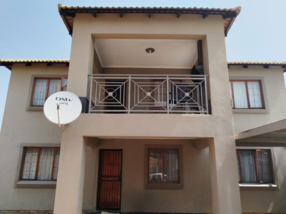 Townhouse for sale in Bendor Park - 1PS1714370