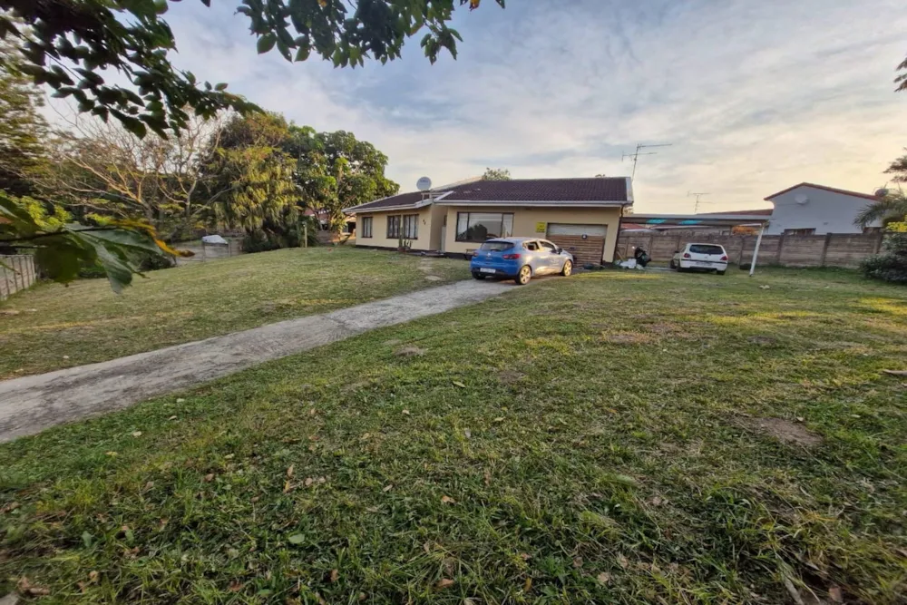 House let in Illovo Glen - 1WB1714000 House let in Illovo Glen - 1WB1714000