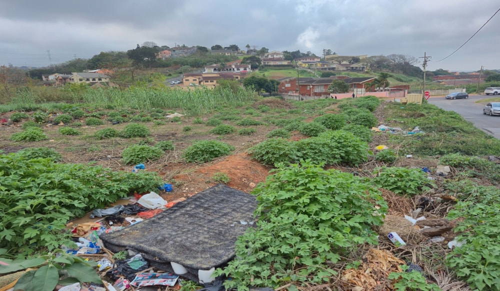 Residential vacant land for sale in Isipingo Rail - 1WB1713381 Residential vacant land for sale in Isipingo Rail - 1WB1713381