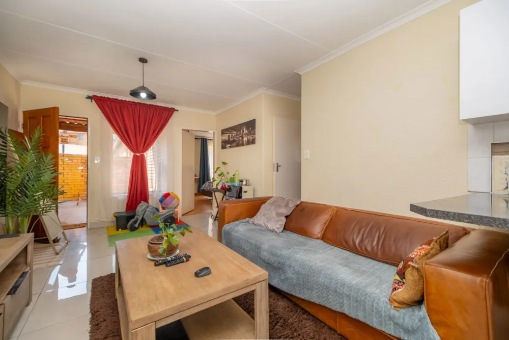 Townhouse sold in Grobler Park - RAN1715771 Townhouse sold in Grobler Park - RAN1715771