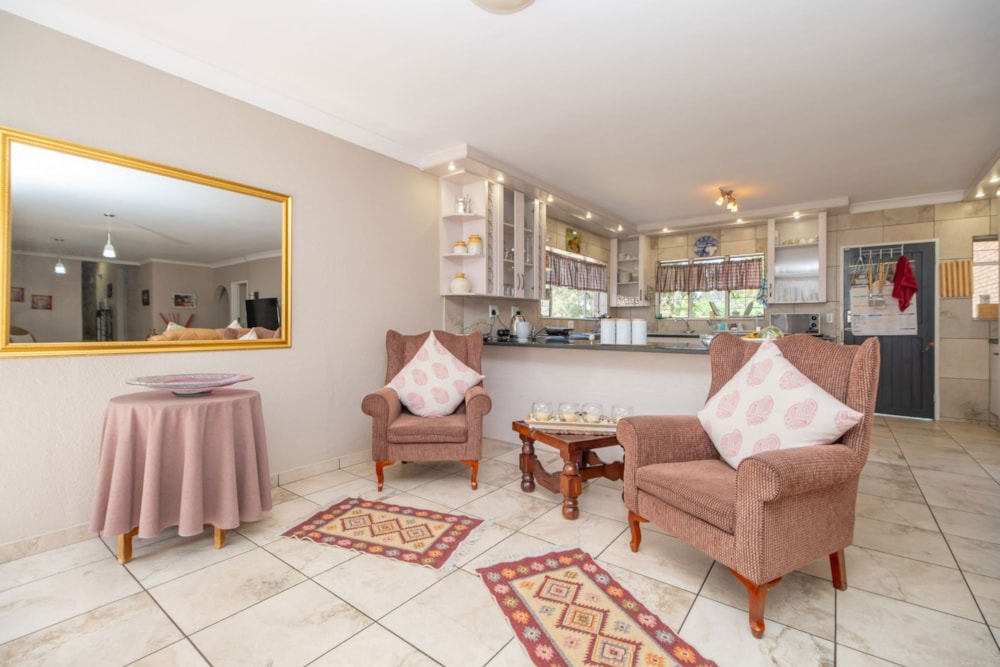 House for sale in Helikon Park - 1KR1714547