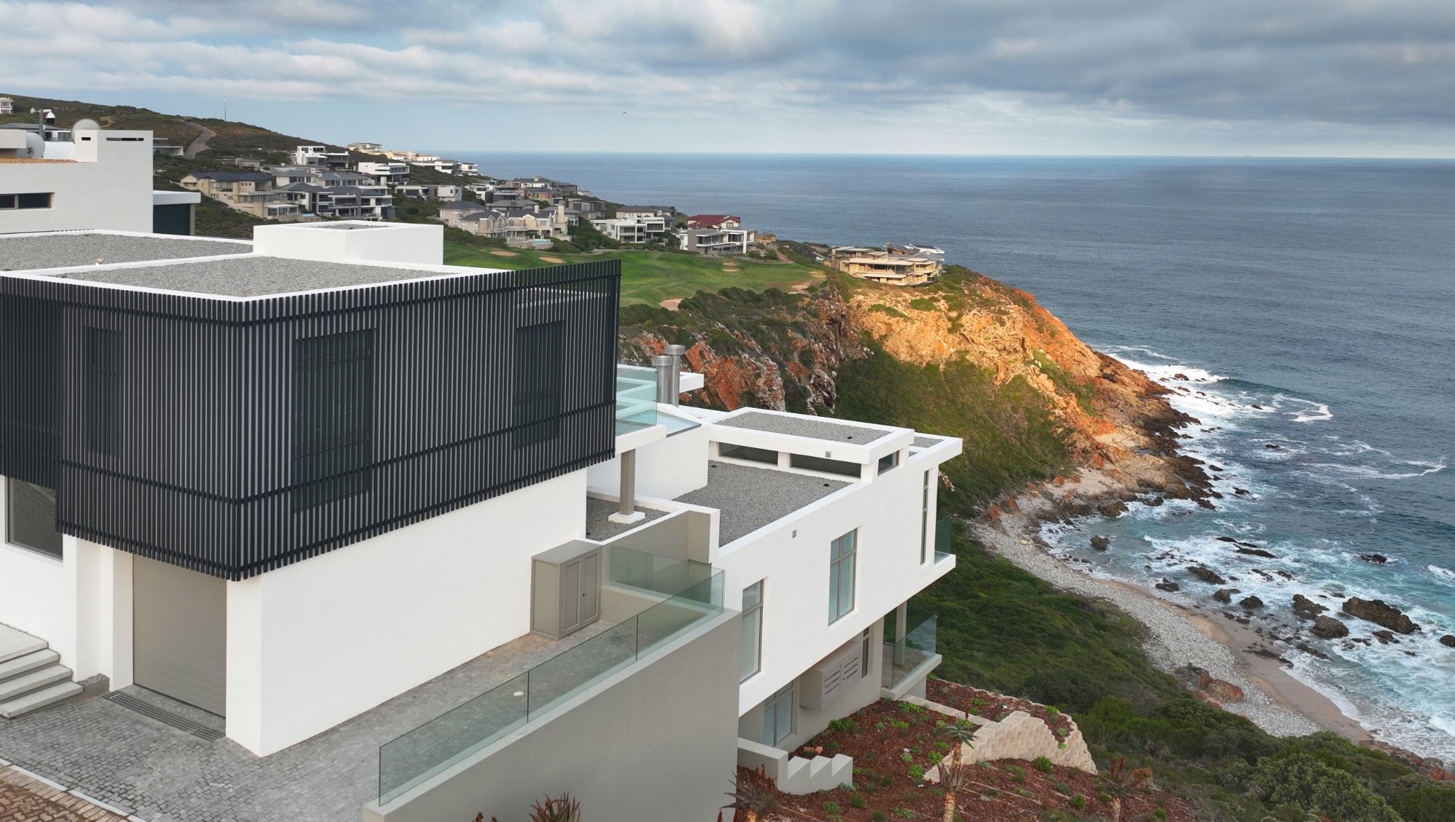 House for sale in Pinnacle Point Golf Estate - 1MB1714072