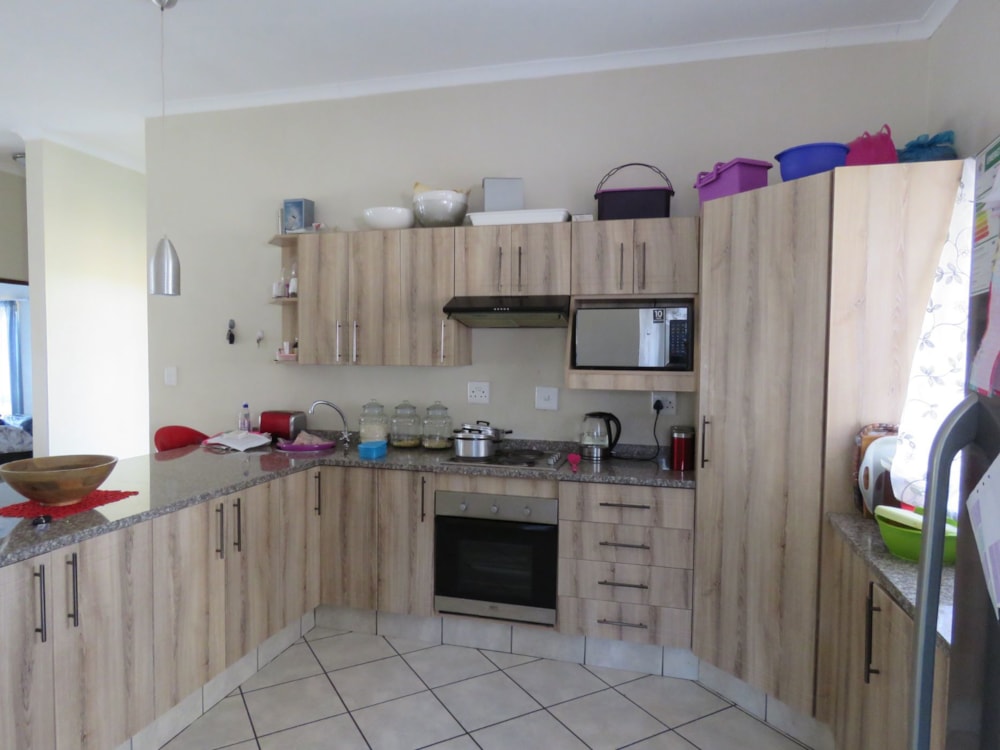 House for sale in White River - 1WR1714637