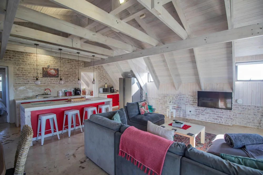 Double-storey house for sale in Middedorp, Langebaan - LA1714305 Double-storey house for sale in Middedorp, Langebaan - LA1714305