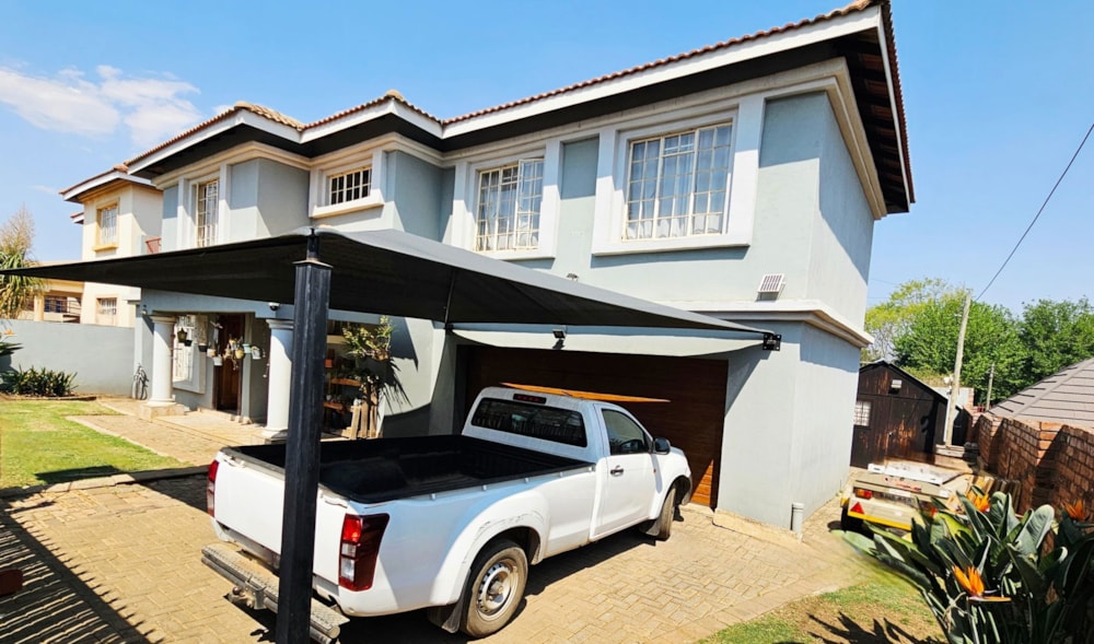 Double-storey house for sale in Lydenburg (Mashishing) - 1LY1713678