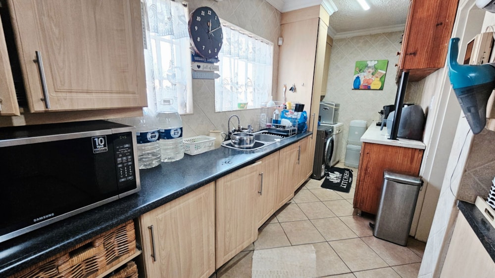 Double-storey house for sale in Lydenburg (Mashishing) - 1LY1713678 Double-storey house for sale in Lydenburg (Mashishing) - 1LY1713678