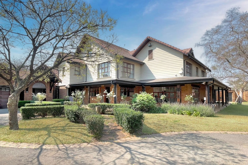Double-storey house for sale in Kyalami AH - MR1713298
