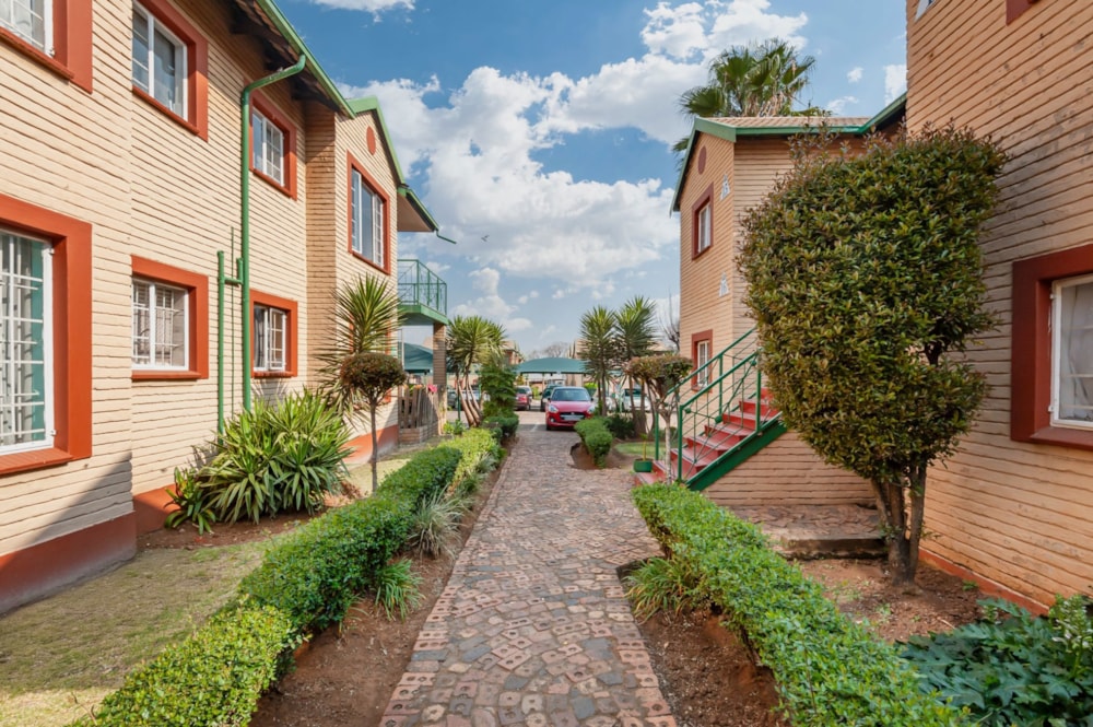 Townhouse for sale in Alberton North - 1GV1711246 Townhouse for sale in Alberton North - 1GV1711246