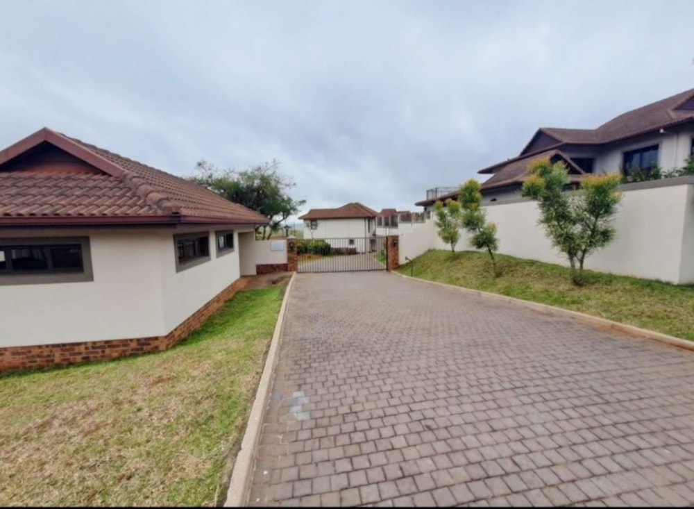 Townhouse for sale in Izinga - 1ND1713756 Townhouse for sale in Izinga - 1ND1713756