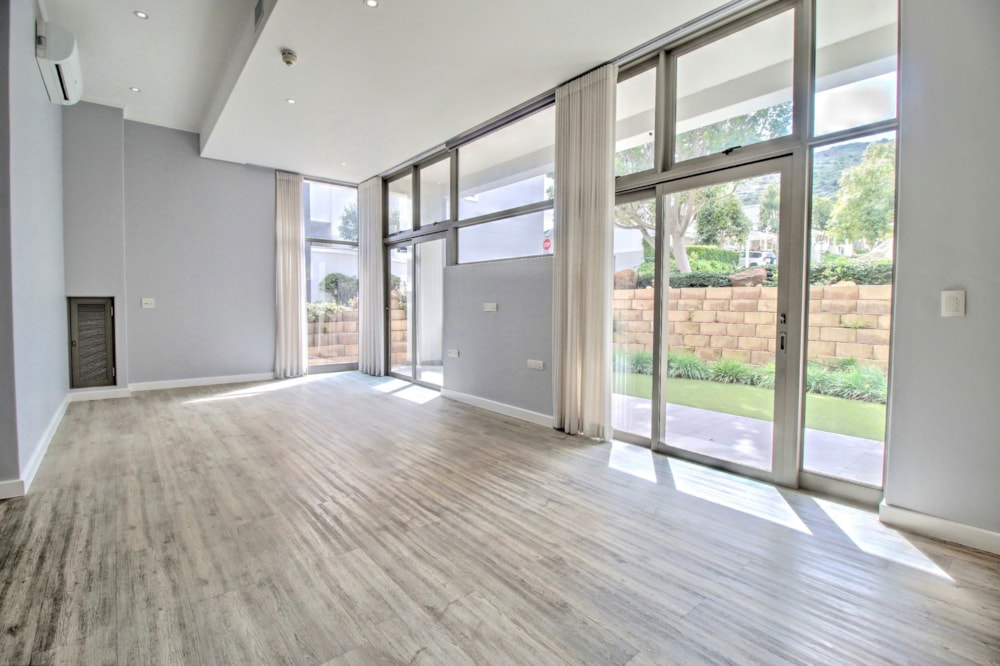 Apartment for sale in Plattekloof - 1PLA1714042 Apartment for sale in Plattekloof - 1PLA1714042