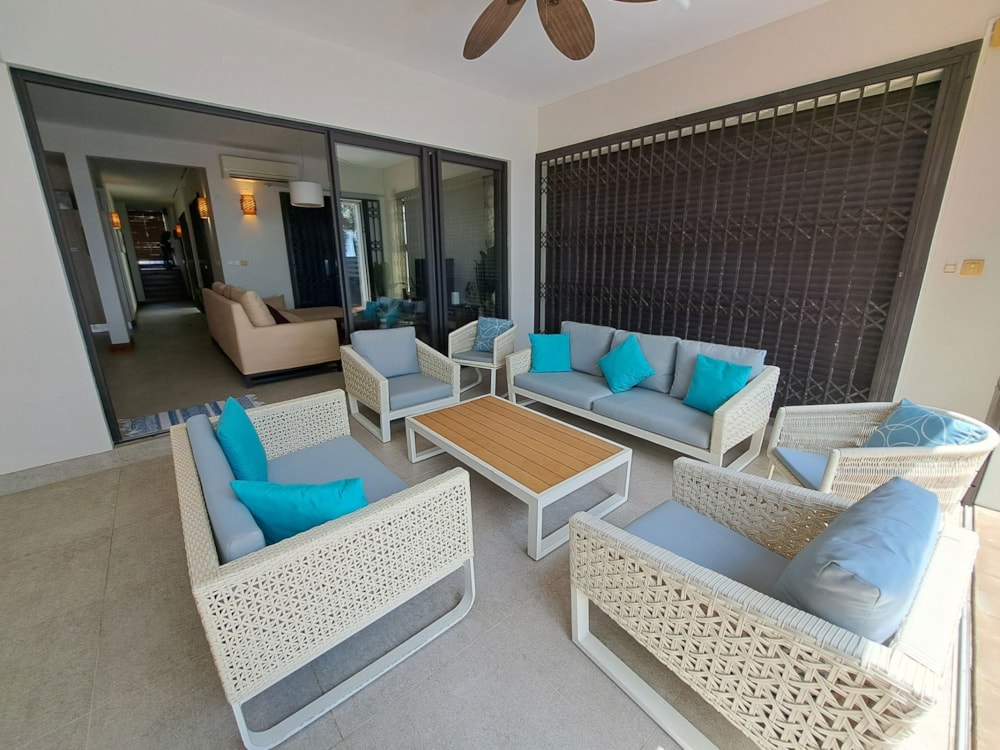 Beachfront villa to rent in Pointe aux Canonniers, Mauritius - MPR1558681