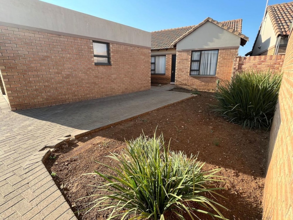 Townhouse for sale in Noordhoek, Bloemfontein - 1BX1715649