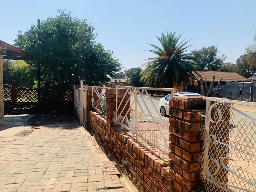 House for sale in Ehrlichpark - 1BX1715216