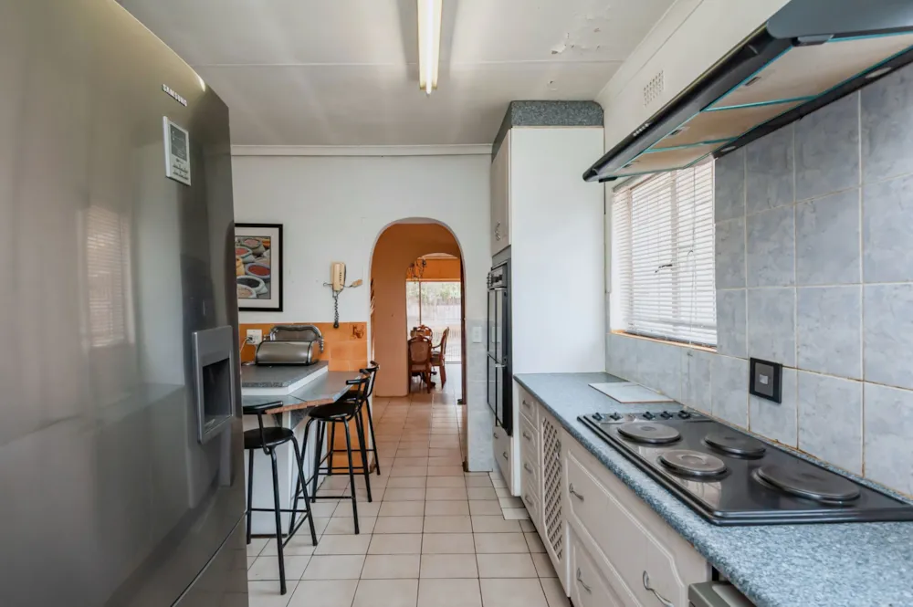 House sold in Brackendowns - 1GV1714769