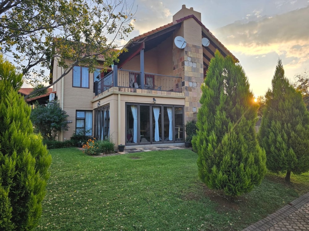 Double-storey cluster for sale in The Coves - 1HR1711991