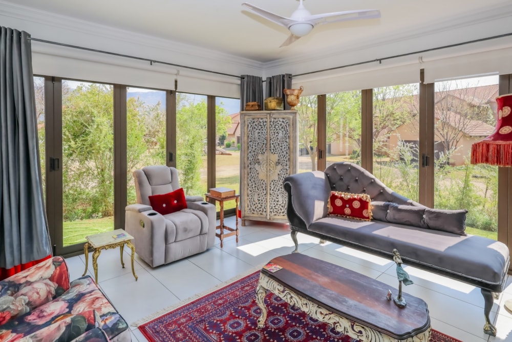 Townhouse for sale in The Coves - 1HR1713771 Townhouse for sale in The Coves - 1HR1713771