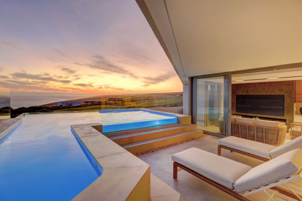 House for sale in Pinnacle Point Golf Estate - 1MB1714738