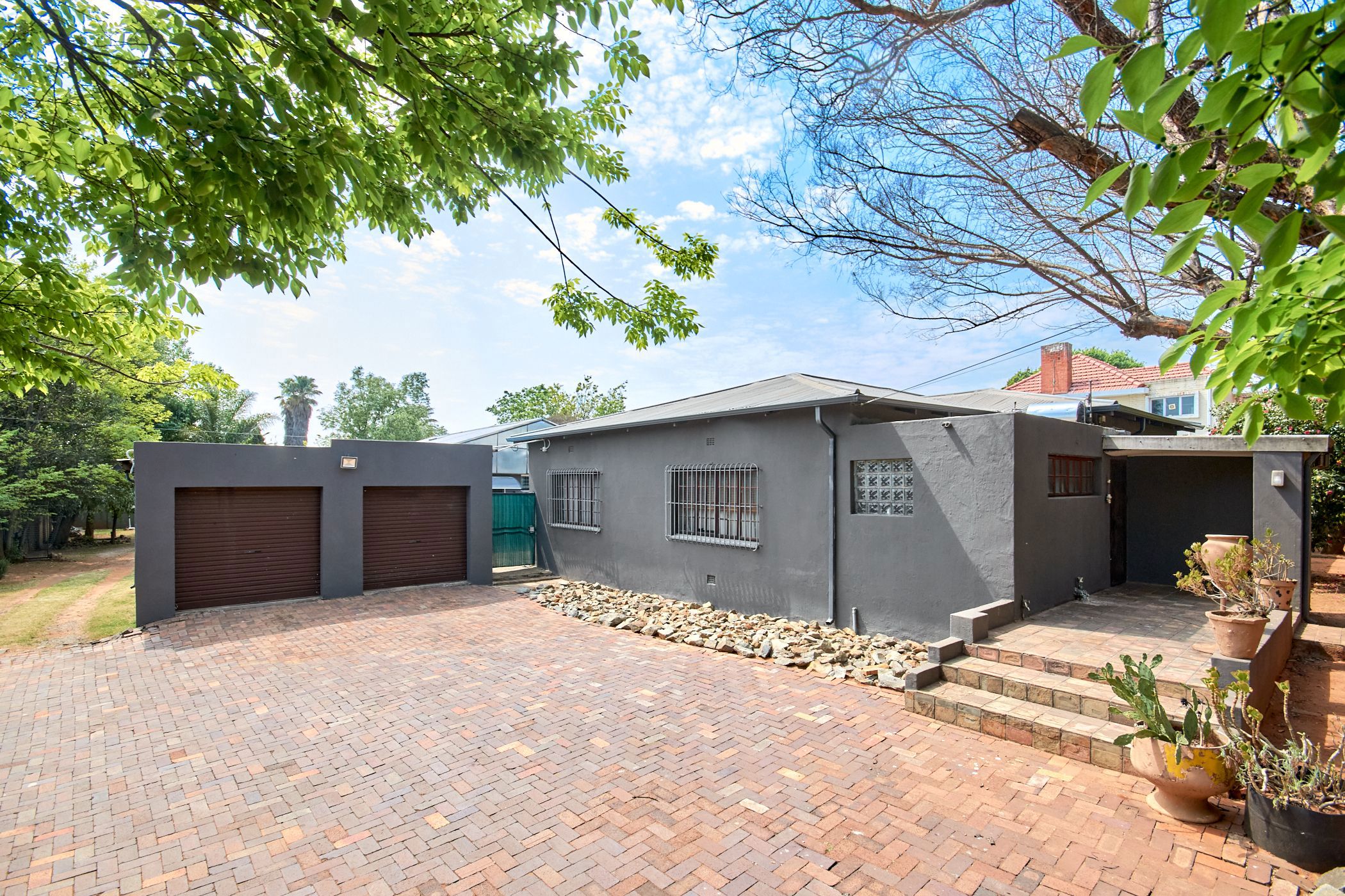 House for sale in Florida, Roodepoort - RAN1714926