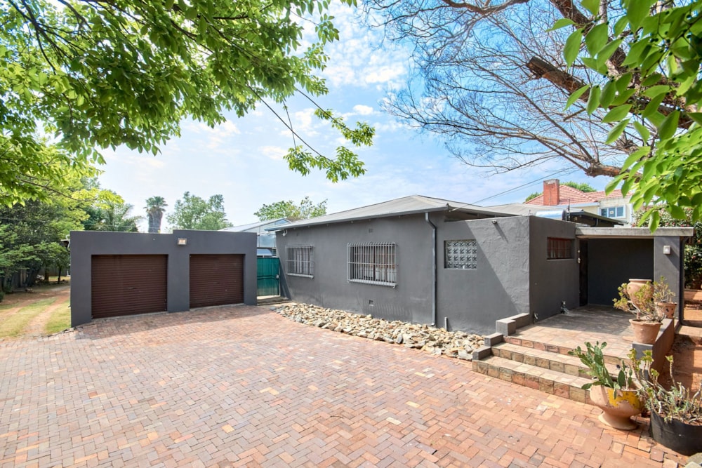 House for sale in Florida, Roodepoort - RAN1714926