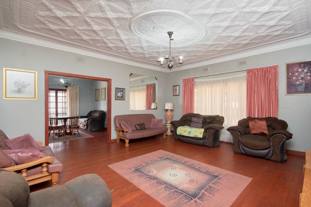 House for sale in Florida, Roodepoort - RAN1714926 House for sale in Florida, Roodepoort - RAN1714926