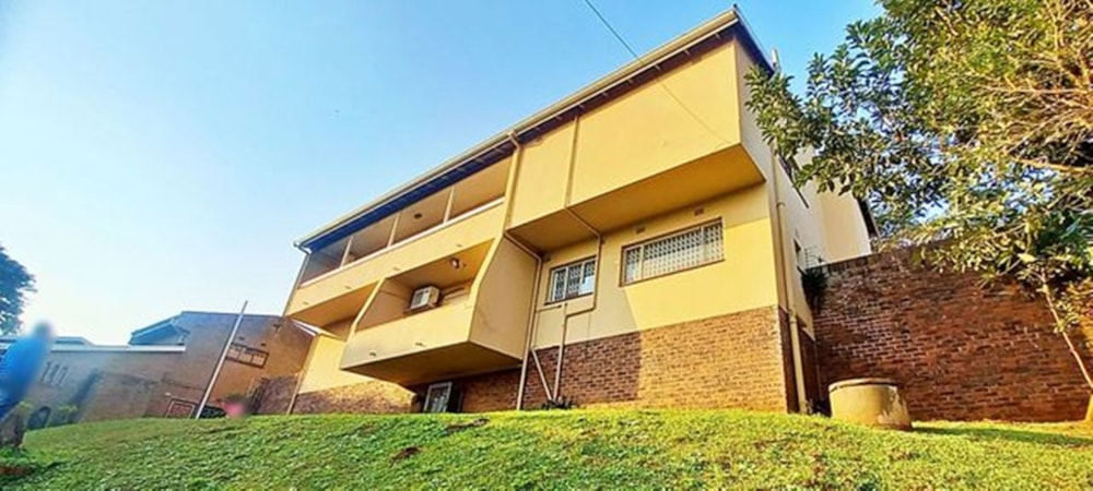 House for sale in Manor Gardens - 1DA1715076 House for sale in Manor Gardens - 1DA1715076