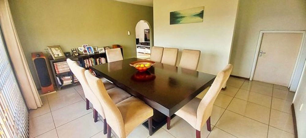 House for sale in Manor Gardens - 1DA1715076 House for sale in Manor Gardens - 1DA1715076