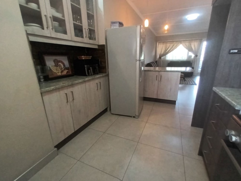 Apartment sold in Glenwood, Durban - 1DA1715479 Apartment sold in Glenwood, Durban - 1DA1715479