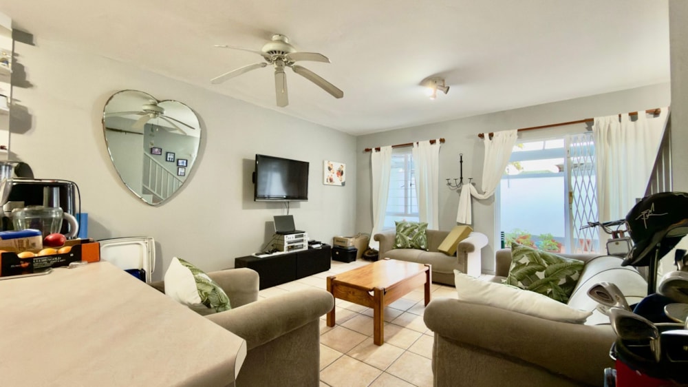 Townhouse for sale in Glenwood, Durban - 1DA1716334 Townhouse for sale in Glenwood, Durban - 1DA1716334