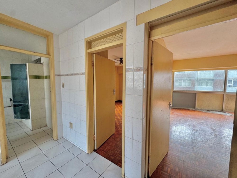 Apartment for sale in South Beach Durban - 1DA1715488 Apartment for sale in South Beach Durban - 1DA1715488