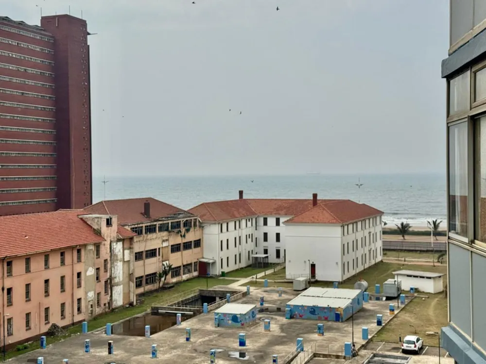 Apartment for sale in South Beach Durban - 1DA1715488 Apartment for sale in South Beach Durban - 1DA1715488