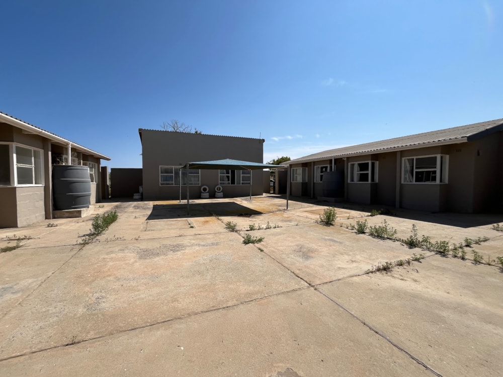 Residential complex for sale in Koingnaas - 1NA1550615 Residential complex for sale in Koingnaas - 1NA1550615