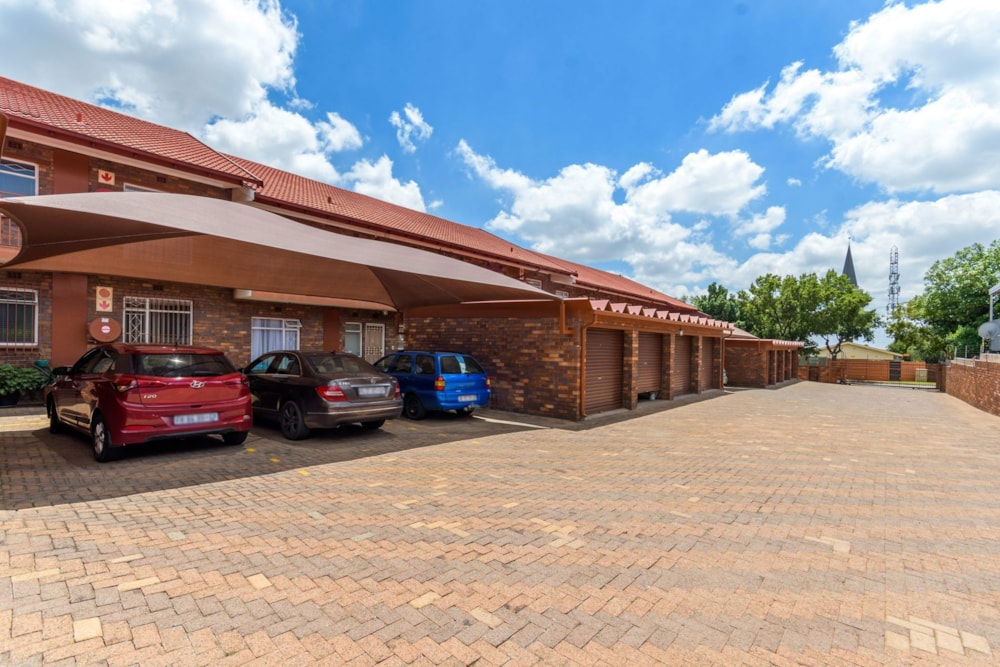 Apartment for sale in New Redruth - 1GV1714777