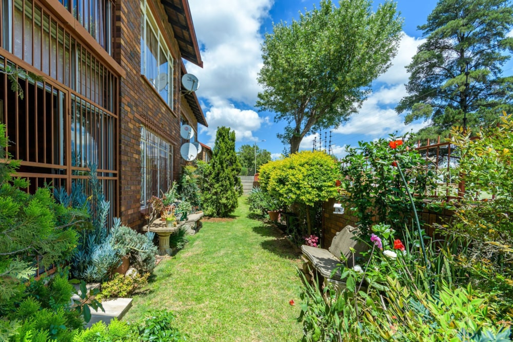 Apartment for sale in New Redruth - 1GV1714777