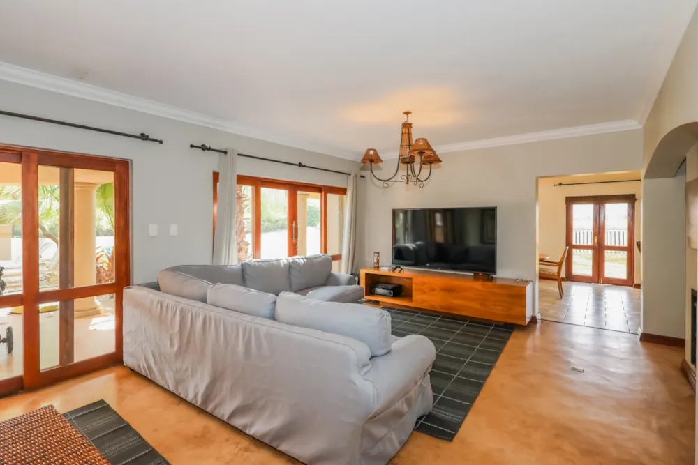 House for sale in Westlake, Hartbeespoort - 1HR1713767 House for sale in Westlake, Hartbeespoort - 1HR1713767