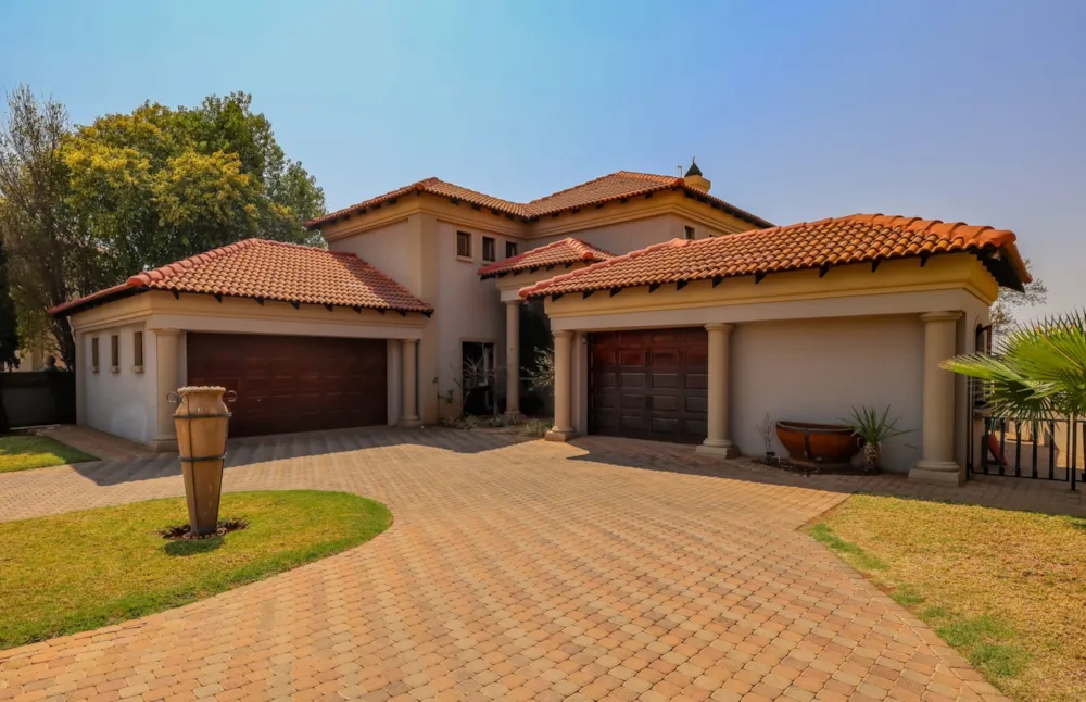 House for sale in Westlake, Hartbeespoort - 1HR1713767 House for sale in Westlake, Hartbeespoort - 1HR1713767