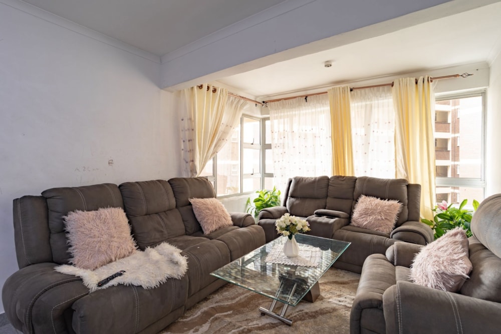 Apartment for sale in North Beach Durban - 1DA1715360 Apartment for sale in North Beach Durban - 1DA1715360