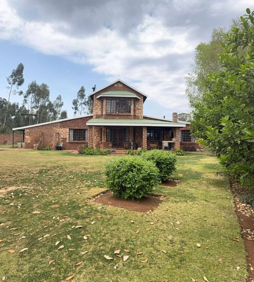 House for sale in Dullstroom - 1DS1714165 House for sale in Dullstroom - 1DS1714165