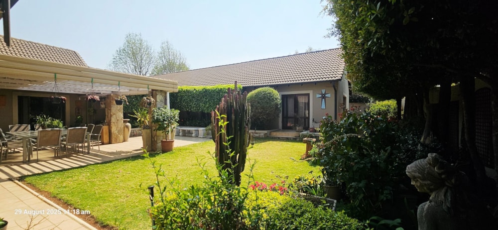 Security estate home for sale in Midstream Estate - CN1713060 Security estate home for sale in Midstream Estate - CN1713060