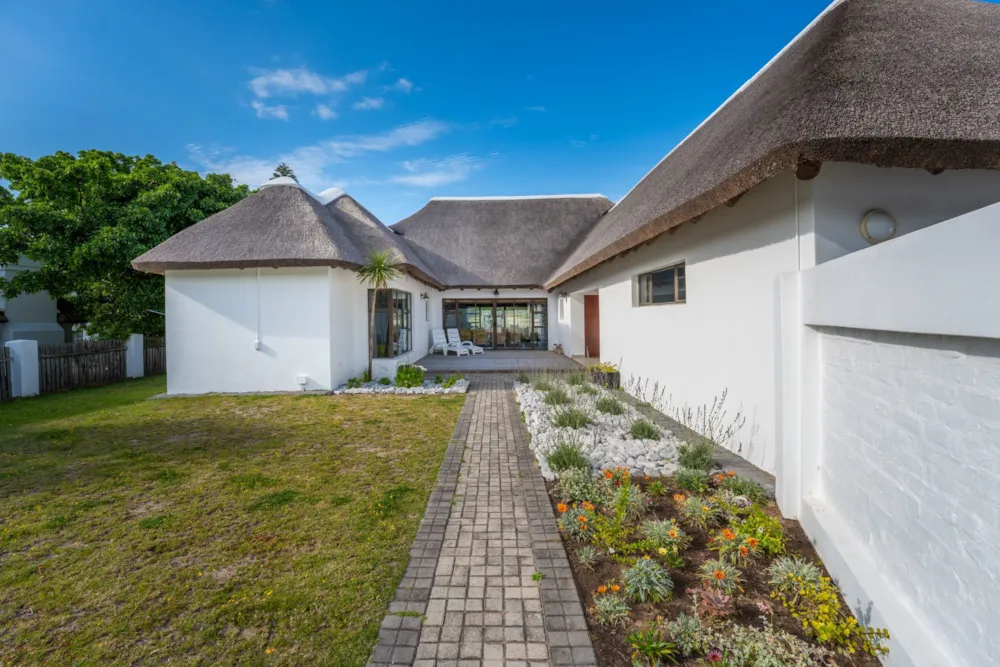 House sold in Village - 1SA1716004