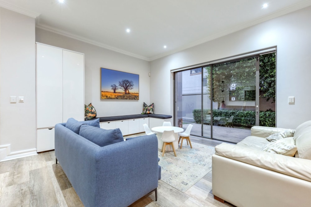 Double-storey cluster for sale in Sandown, Sandton - HP1712755 Double-storey cluster for sale in Sandown, Sandton - HP1712755