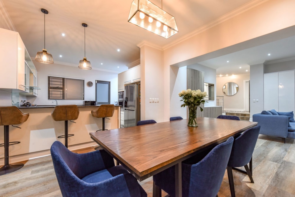 Double-storey cluster for sale in Sandown, Sandton - HP1712755 Double-storey cluster for sale in Sandown, Sandton - HP1712755