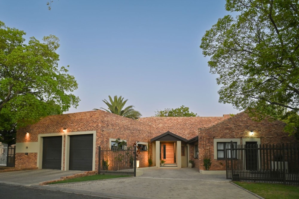 House for sale in La Provence - 1BTH1717727