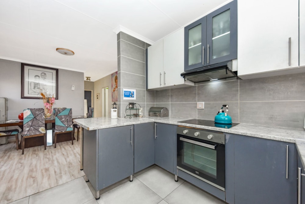 Townhouse for sale in North Riding - FW1713549 Townhouse for sale in North Riding - FW1713549