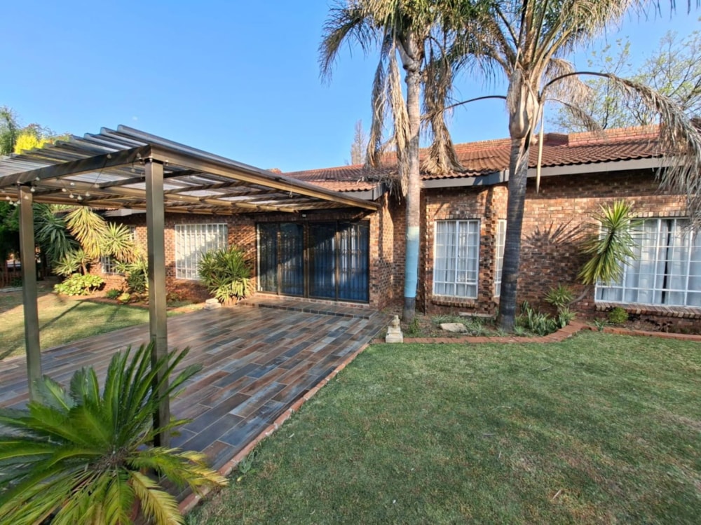 House for sale in Riebeeckstad, Welkom - 1WM1713798 House for sale in Riebeeckstad, Welkom - 1WM1713798