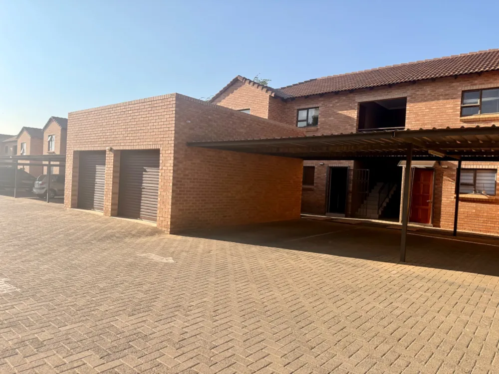 Townhouse sold in Spitskop - 1BX1709266