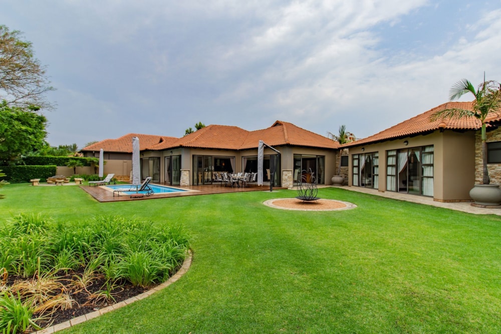 Golf estate house for sale in Pecanwood - 1HR1712914 Golf estate house for sale in Pecanwood - 1HR1712914