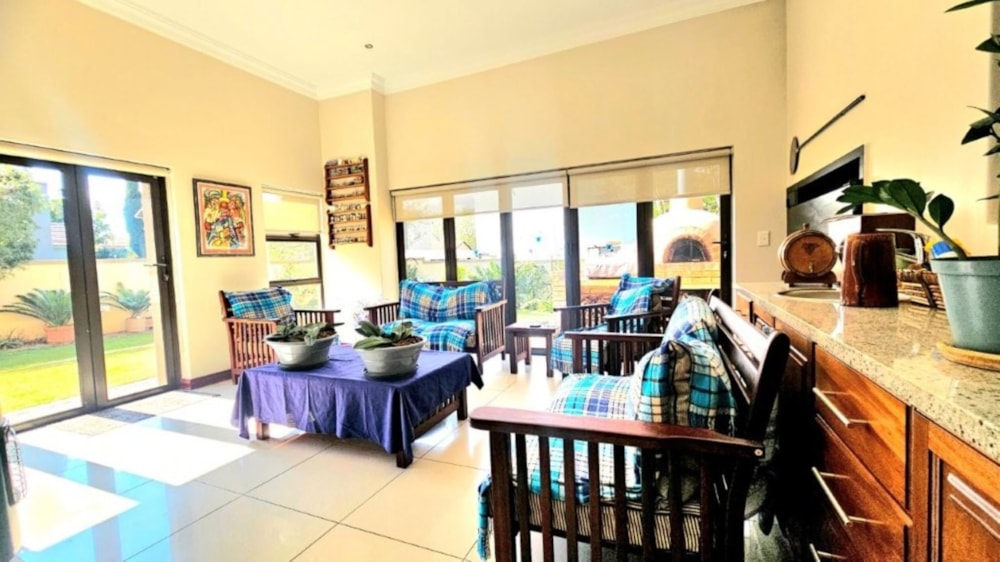 House for sale in Midstream Estate - CN1714773 House for sale in Midstream Estate - CN1714773