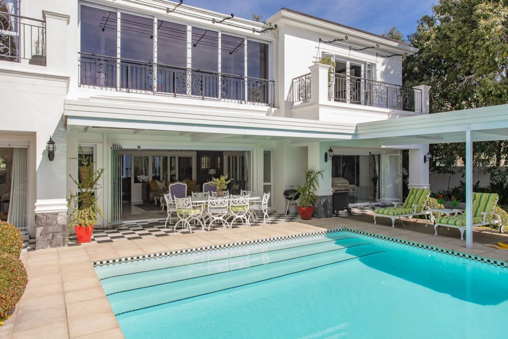 Security estate home for sale in Val de Vie Estate - VLV1709092 Security estate home for sale in Val de Vie Estate - VLV1709092