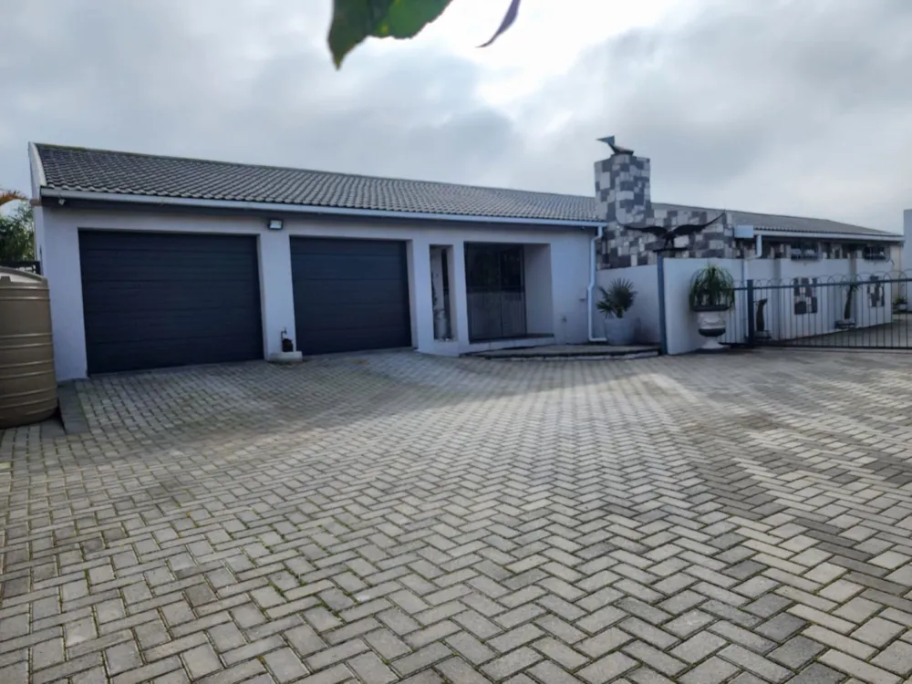 House for sale in Loucharmante - 1KV1716199