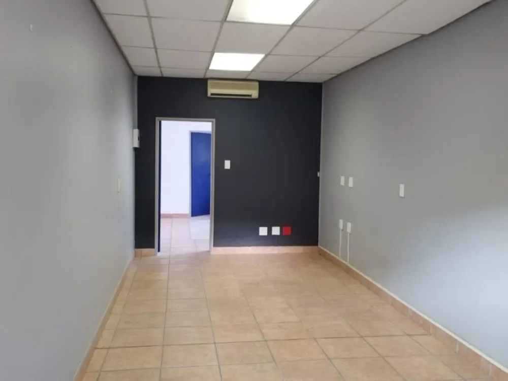 Commercial office let in Uitenhage Central (Kariega Central) - 1UK1708791 Commercial office let in Uitenhage Central (Kariega Central) - 1UK1708791